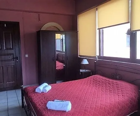 Eora Apartment *